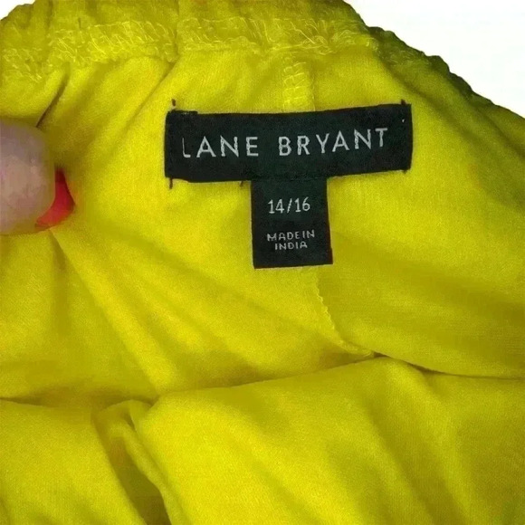 Lane Bryant Classic Short-Sleeve Eyelet Square-Neck Shirt Yellow 14/16​ - Picture 6 of 11